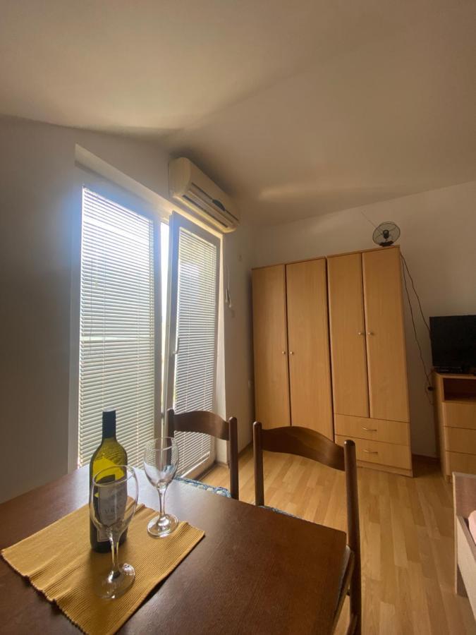 Apartments Djuricic 科托尔 外观 照片